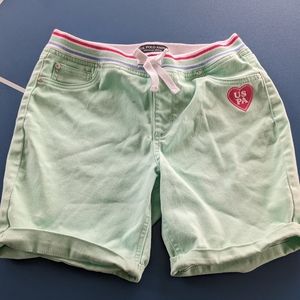 Girls mint shorts